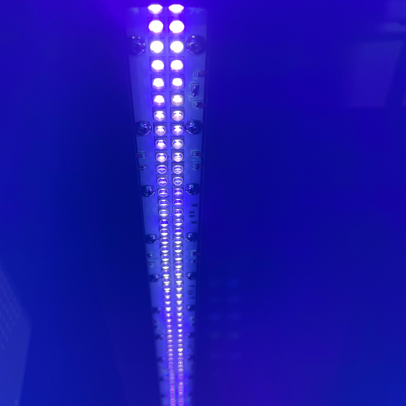 电子制造UV胶水连续固化用UVLED线光源（风冷/水冷可选）(图1)