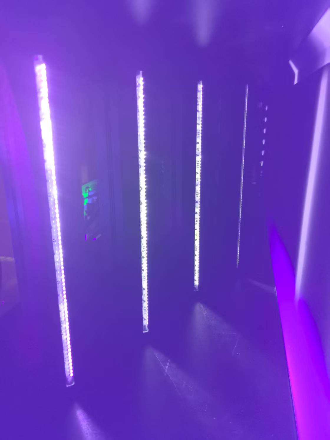 复坦希UVLED线光源：有源器件封装的高效固化方案(图1)