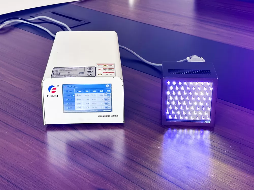 复坦希UVLED固化机：车灯反光罩UV镀铝层固化的高效之选(图1)